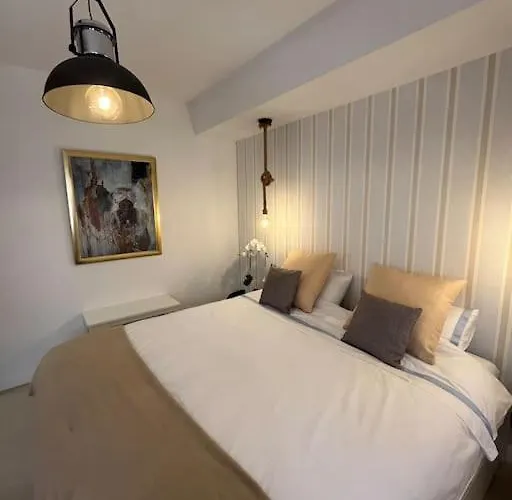 Апартаменты Capistrano Village Нерха